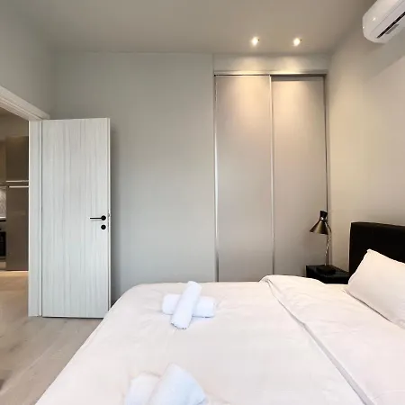 Aura F24 Apartments By Halu! - Vibrant Neighbourhood Thessaloniki Exterior photo